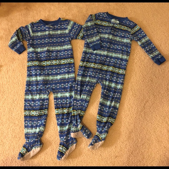 matching twin pajamas